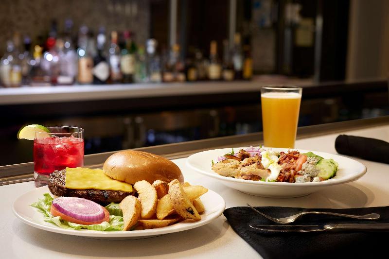 هتل Hilton Garden Inn Las Colinas