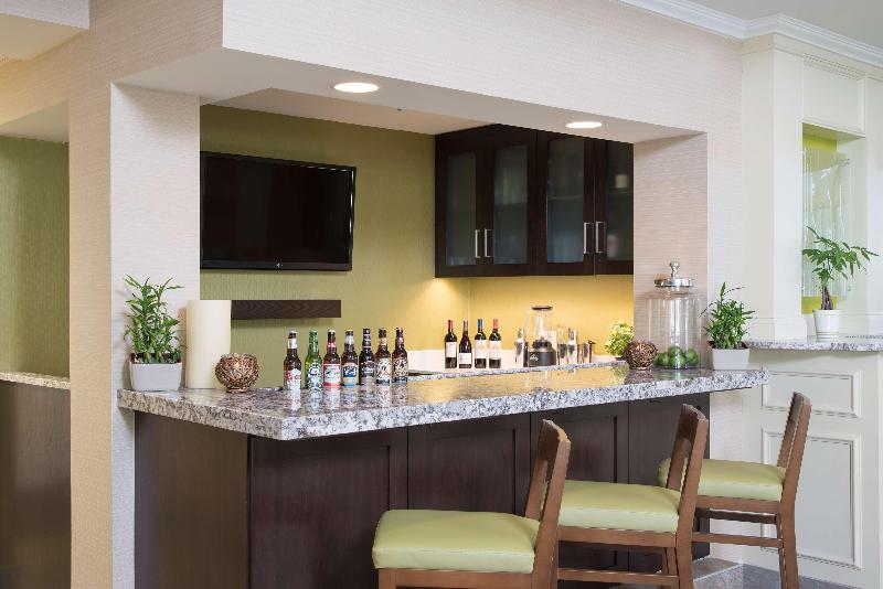 هتل Hilton Garden Inn Lexington Hamburg