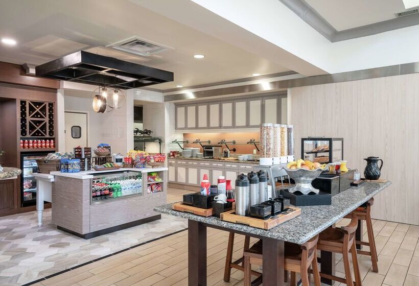 酒店 Hilton Garden Inn Louisville East