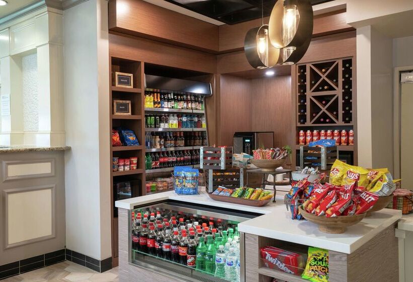 酒店 Hilton Garden Inn Louisville East