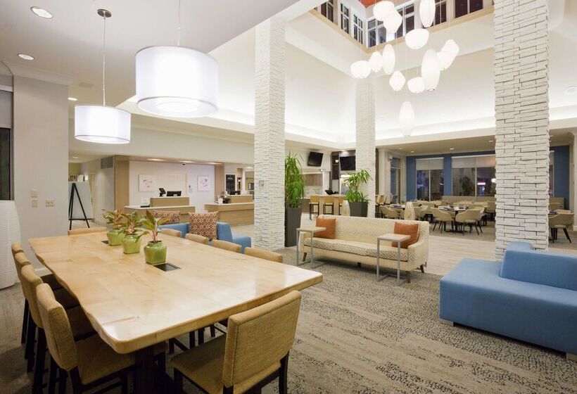 בית מלון כפרי Hilton Garden Inn Minneapolis Eagan