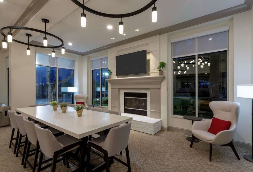 فندق Hilton Garden Inn Minneapolis St. Paulshoreview