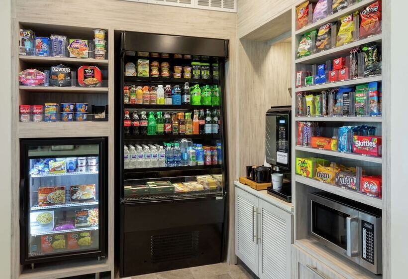 فندق Hilton Garden Inn Minneapolis St. Paulshoreview