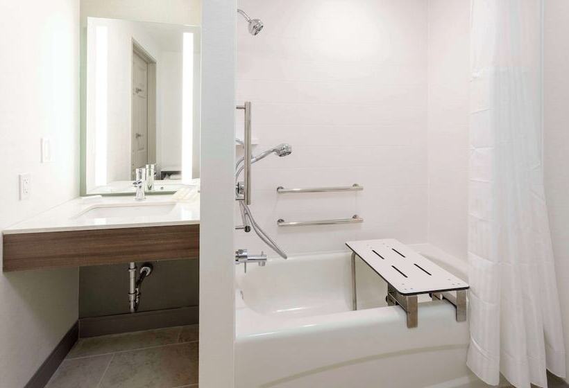 فندق Hilton Garden Inn Minneapolis St. Paulshoreview