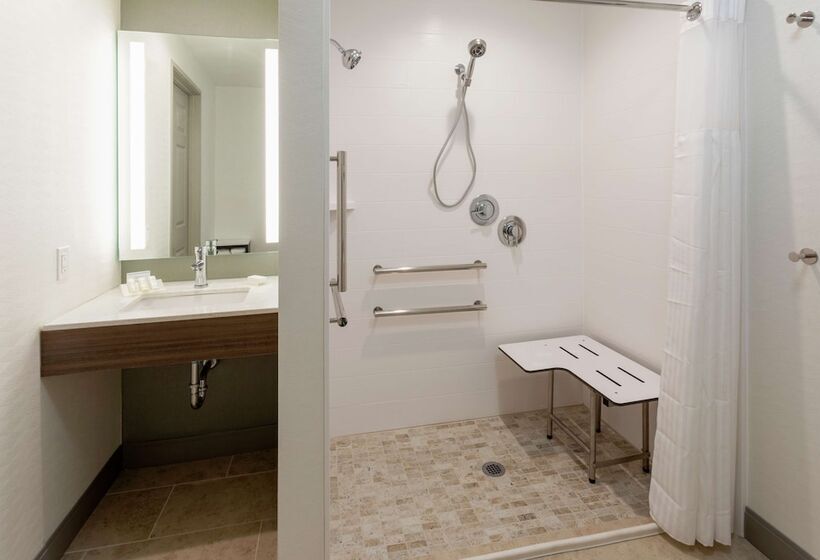 فندق Hilton Garden Inn Minneapolis St. Paulshoreview