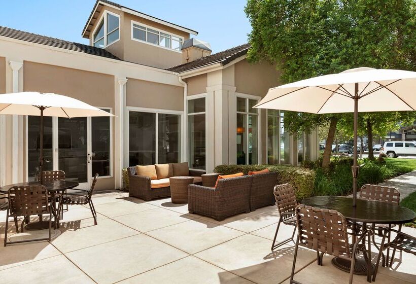 호텔 Hilton Garden Inn Roseville