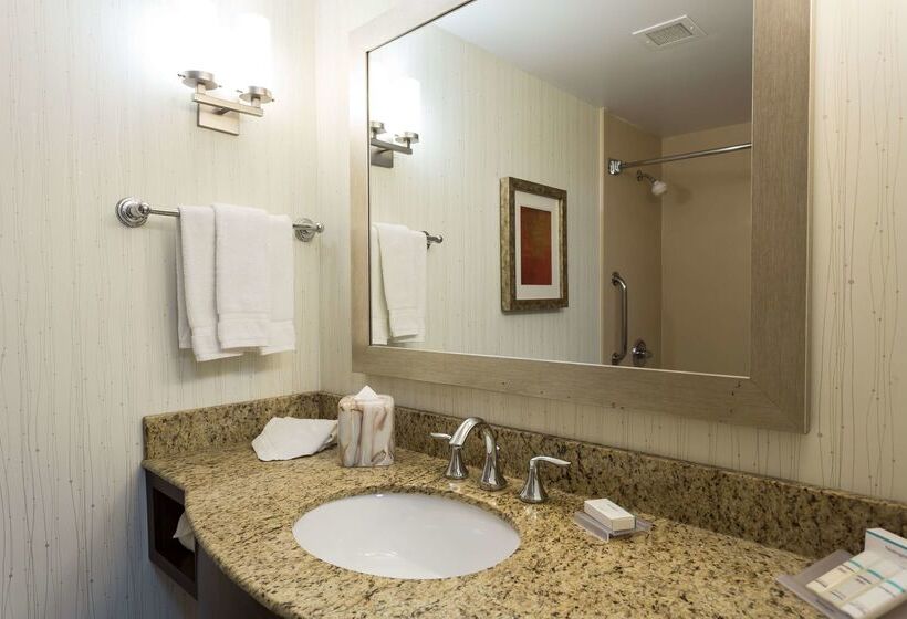 בית מלון כפרי Hilton Garden Inn San Mateo