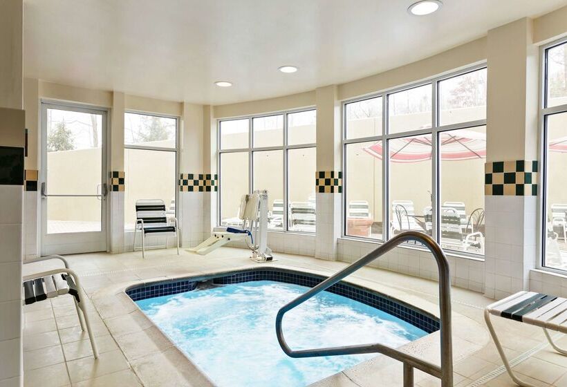 호텔 Hilton Garden Inn Shelton