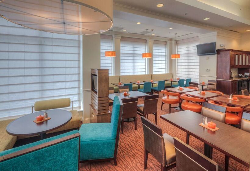 호텔 Hilton Garden Inn Shelton