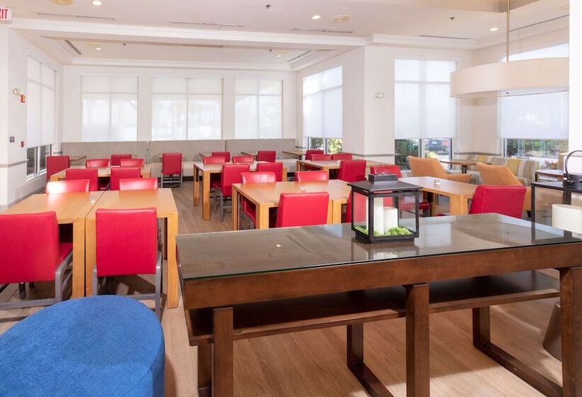 فندق Hilton Garden Inn St. Augustine Beach