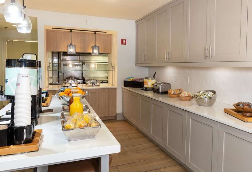 فندق Hilton Garden Inn St. Augustine Beach