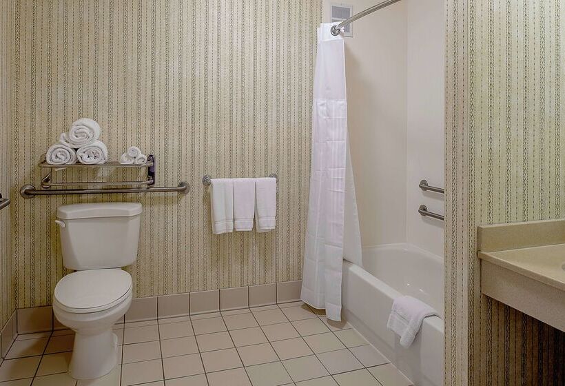 فندق Hilton Garden Inn Chesterfield