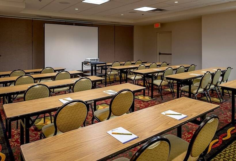 فندق Hilton Garden Inn Chesterfield