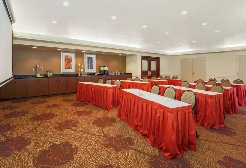 בית מלון כפרי Hilton Garden Inn Tallahassee