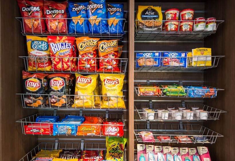 בית מלון כפרי Hilton Garden Inn Tampa Ybor Historic District