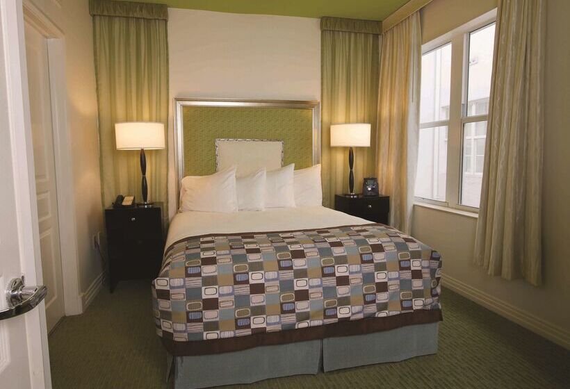 בית מלון כפרי Hilton Grand Vacations at McAlpin-Ocean Plaza