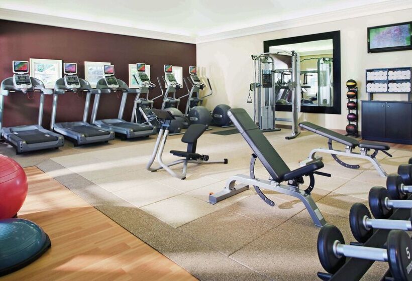 فندق Hilton Grand Vacations Club Seaworld® Orlando