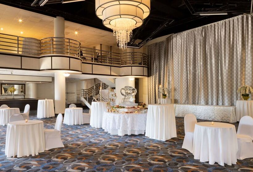 فندق Hilton Long Island/huntington