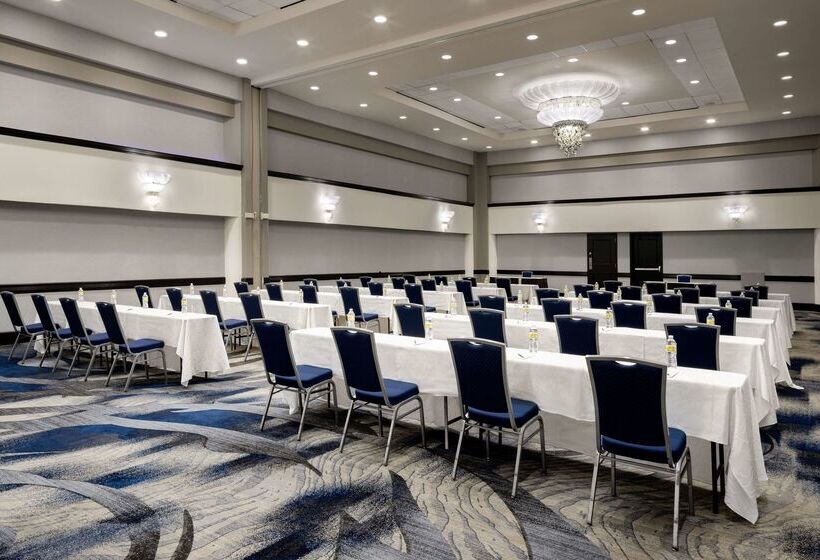 فندق Hilton Long Island/huntington