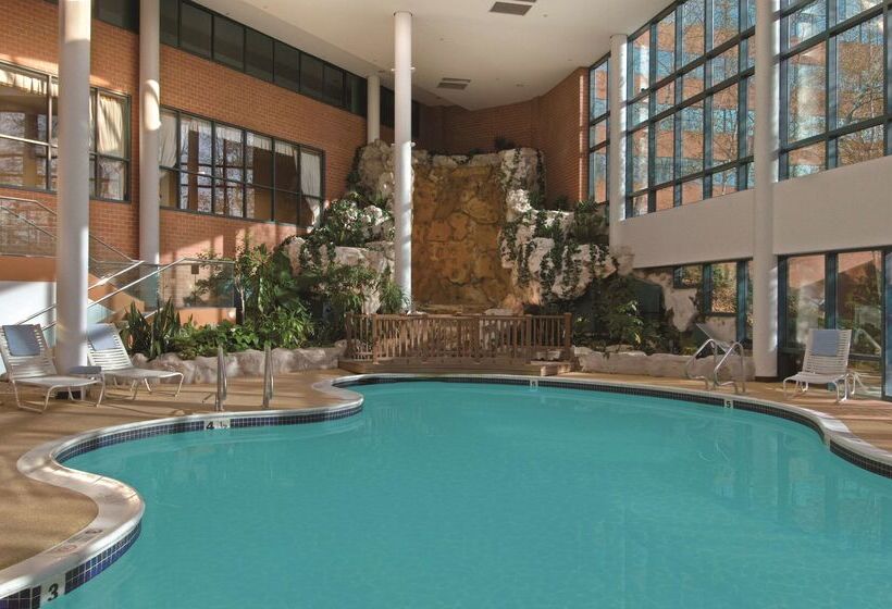 فندق Hilton Long Island/huntington