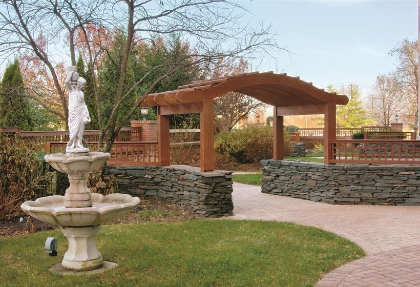 فندق Hilton Long Island/huntington