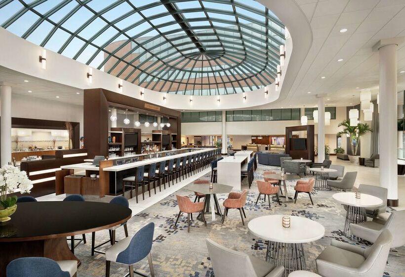 فندق Hilton Long Island/huntington