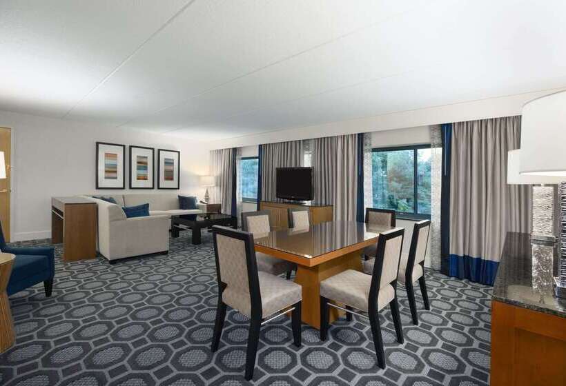 فندق Hilton Long Island/huntington