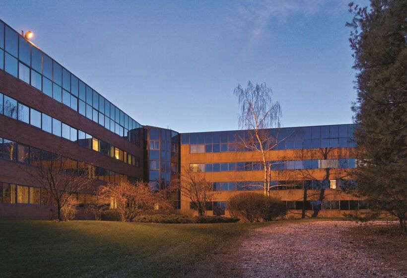 فندق Hilton Long Island/huntington