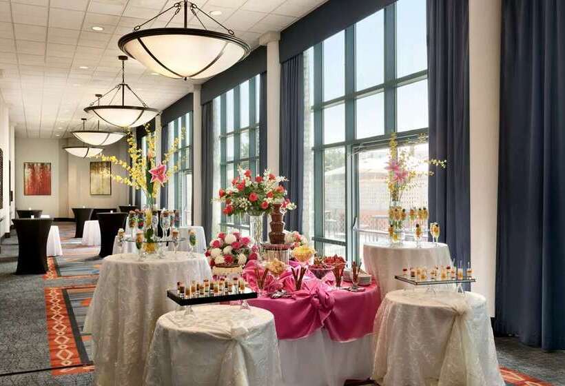 فندق Hilton Long Island/huntington