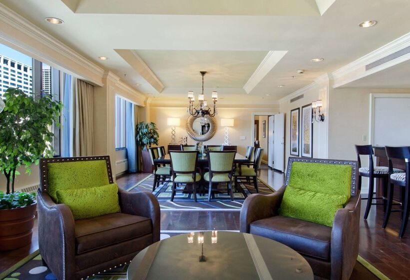 فندق Hilton Minneapolis