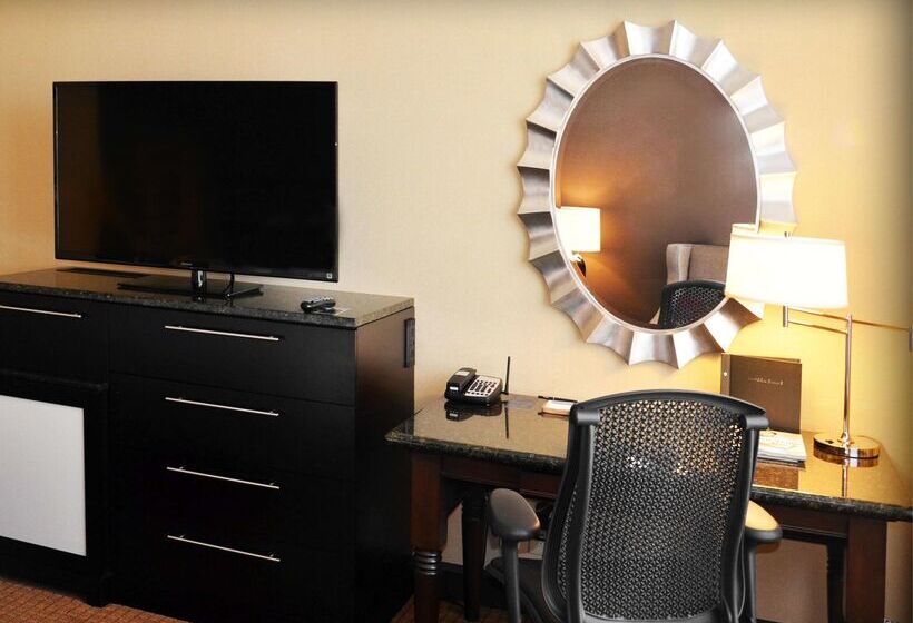 فندق Hilton Minneapolis