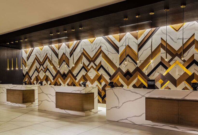 فندق Hilton Minneapolis