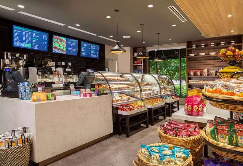 هتل Hilton Minneapolis