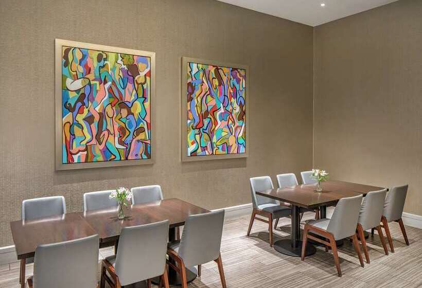 فندق Hilton Minneapolis