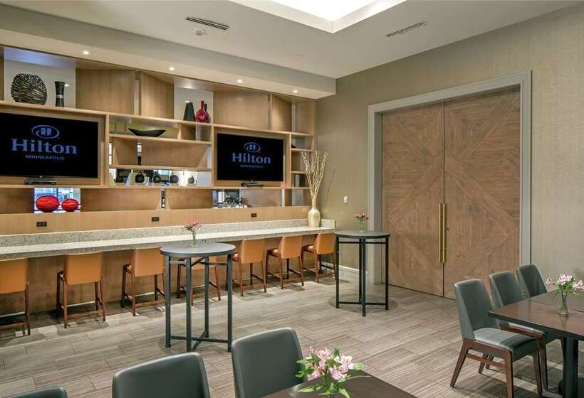 فندق Hilton Minneapolis