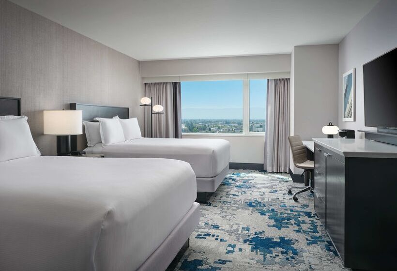 ホテル Hilton San Jose