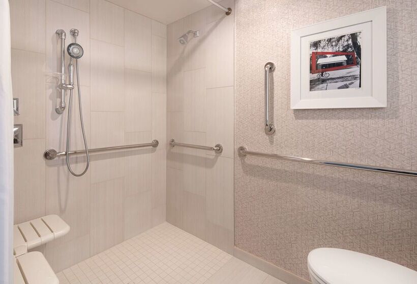 Coast Seattle Downtown Hotel By Apa