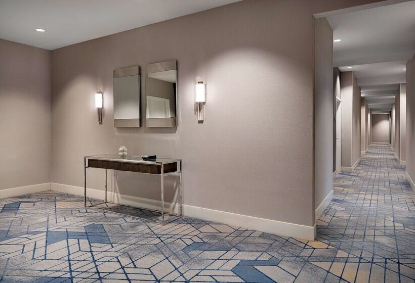 Coast Seattle Downtown Hotel By Apa