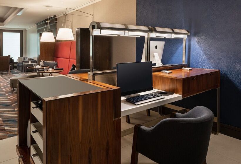 Coast Seattle Downtown Hotel By Apa