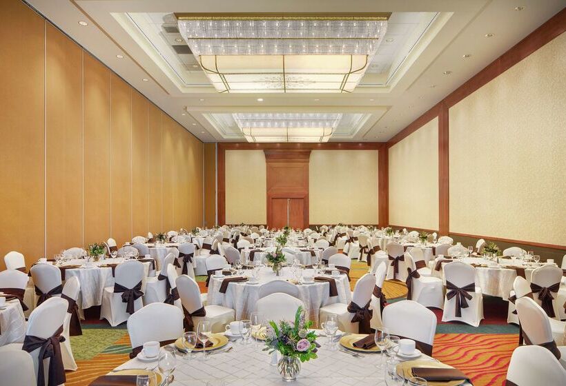 ホテル Hilton Seattle Airport & Conference Center