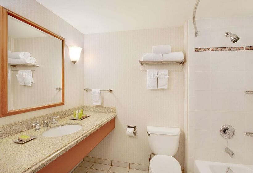 ホテル Hilton Seattle Airport & Conference Center