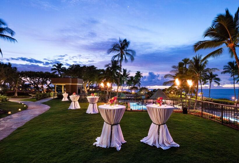 בית מלון כפרי Hilton Waikoloa Village