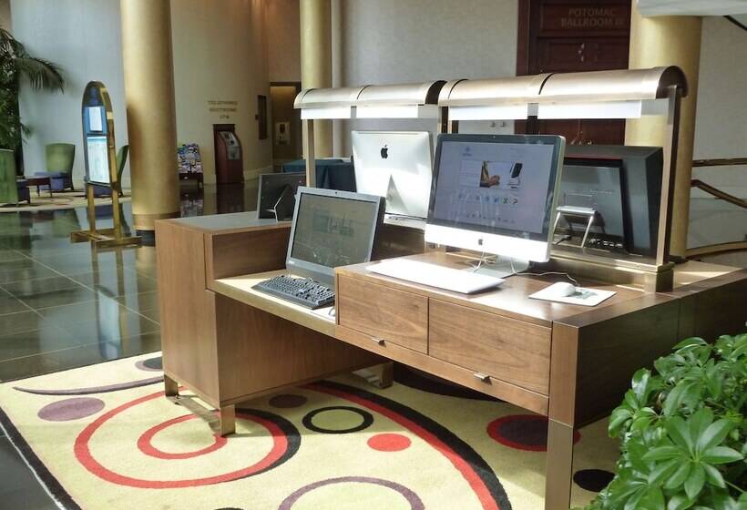 酒店 Hilton Washington Dulles Airport