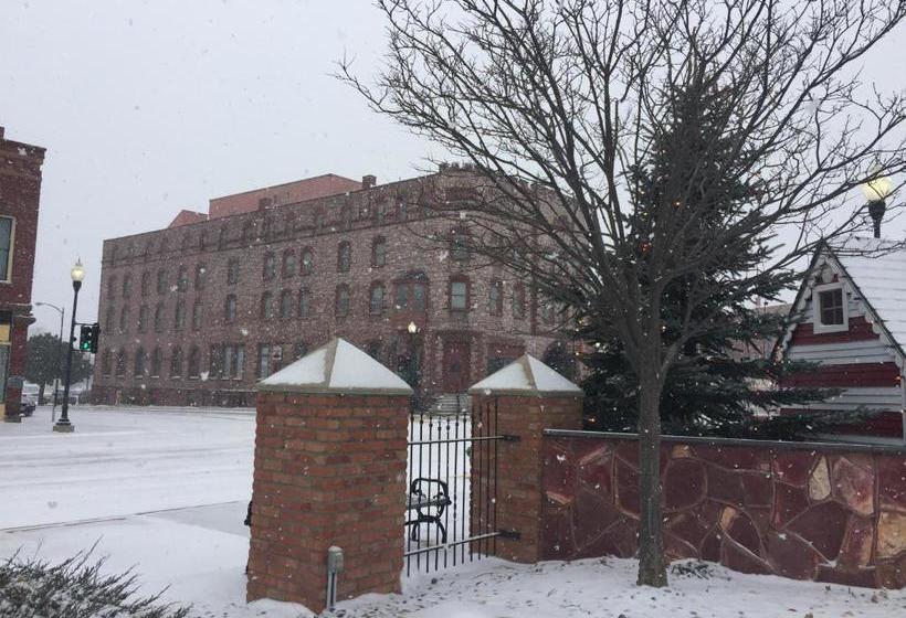 호텔 Historic Calumet Inn