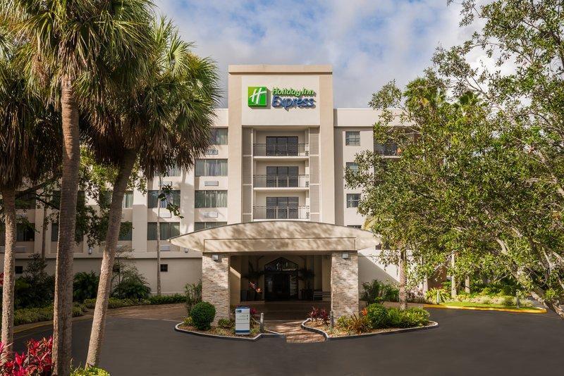 Holiday Inn Express Hotel & Suites Ft. Lauderdale Plantation, An Ihg