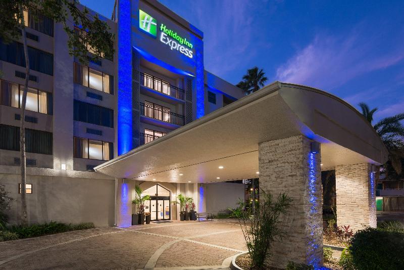 Holiday Inn Express Hotel & Suites Ft. Lauderdale Plantation, An Ihg