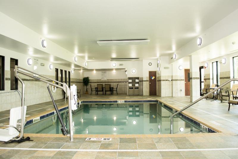 בית מלון כפרי Holiday Inn Express & Suites   Mason City, An Ihg