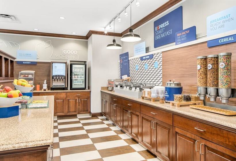 فندق Holiday Inn Express & Suites Wilmington Newark, An Ihg