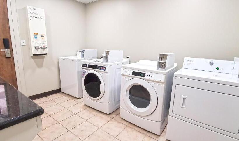 酒店 Holiday Inn Kearney, An Ihg