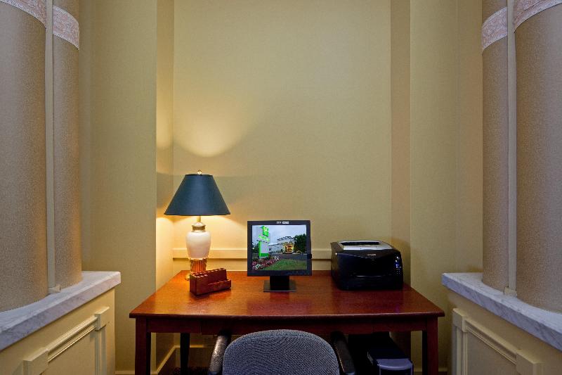 فندق Holiday Inn Salem, An Ihg